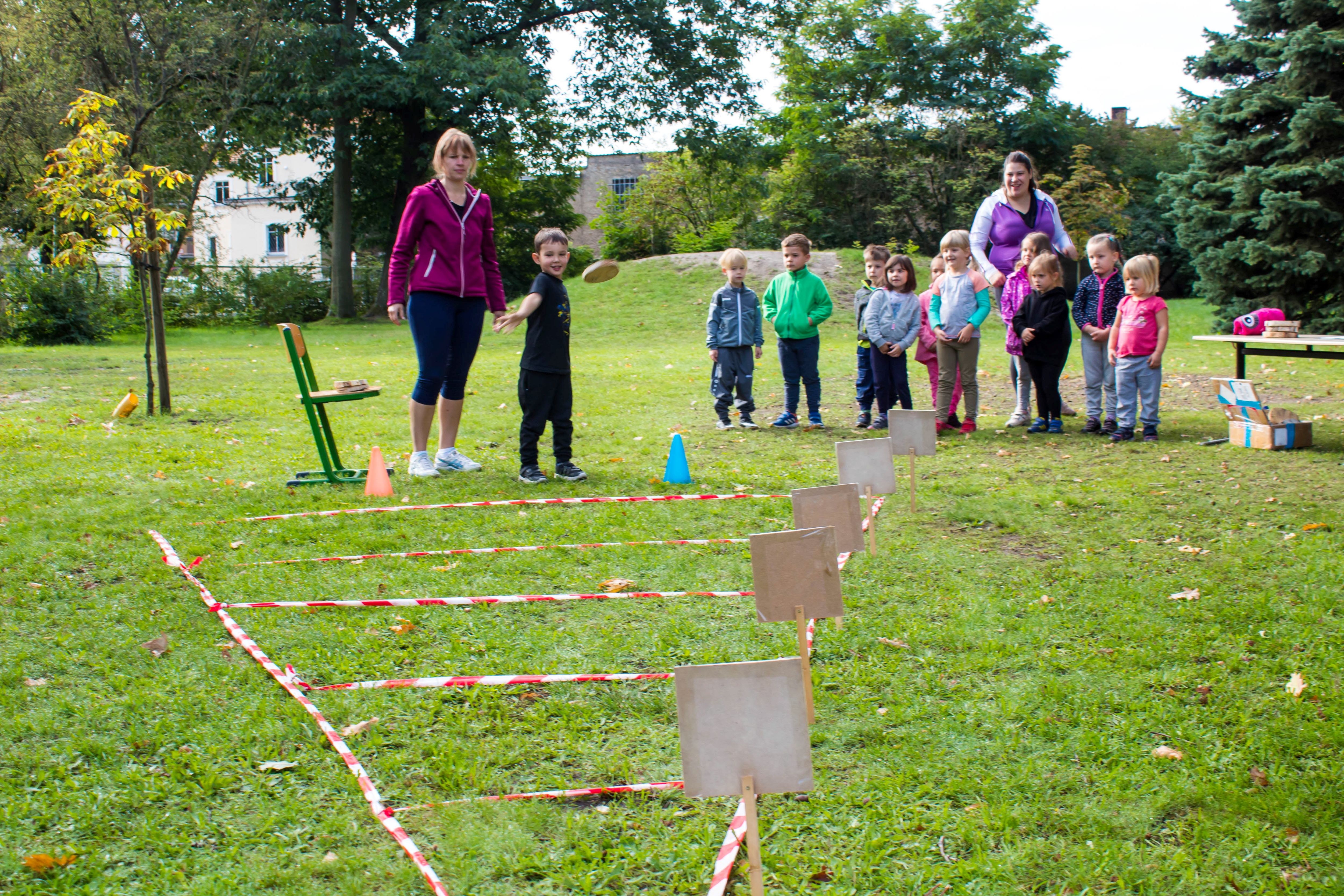 Kleines Spiel-, Spaß- und Sportfest in der Paten-Kita „Ulja“